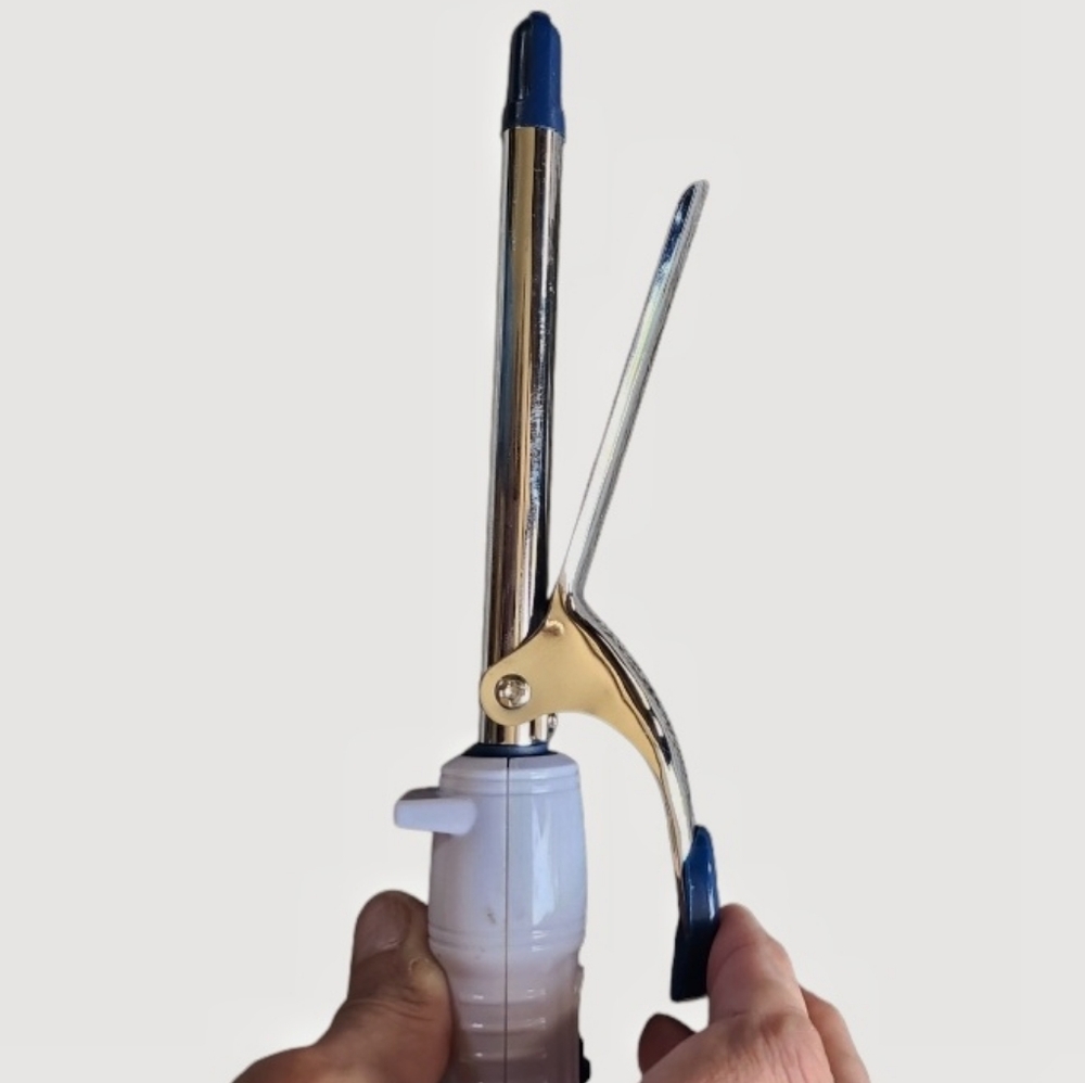 Helen of Troy Curling Iron - Picture 2 of 2